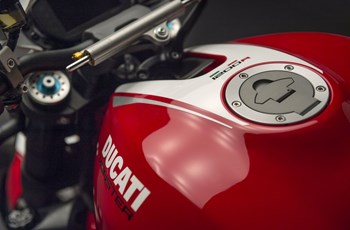 Ducati Monster 1200 R 2017 - Bild 38 Ducati Monster 1200 R 2017 - Bild 38